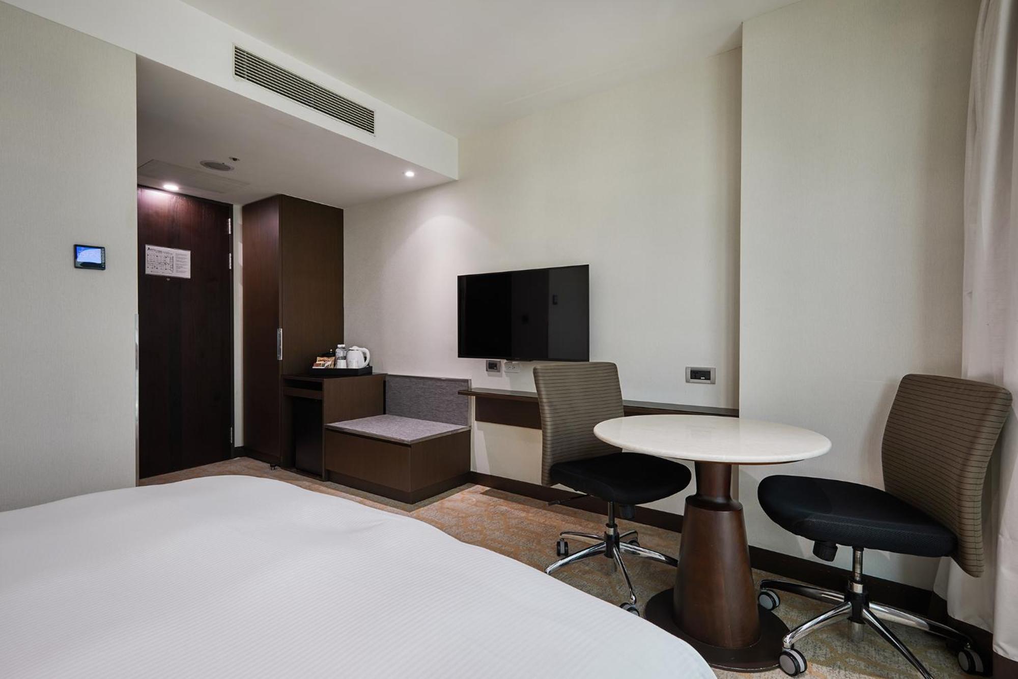 K Hotel Tianjin Тайпей Екстериор снимка