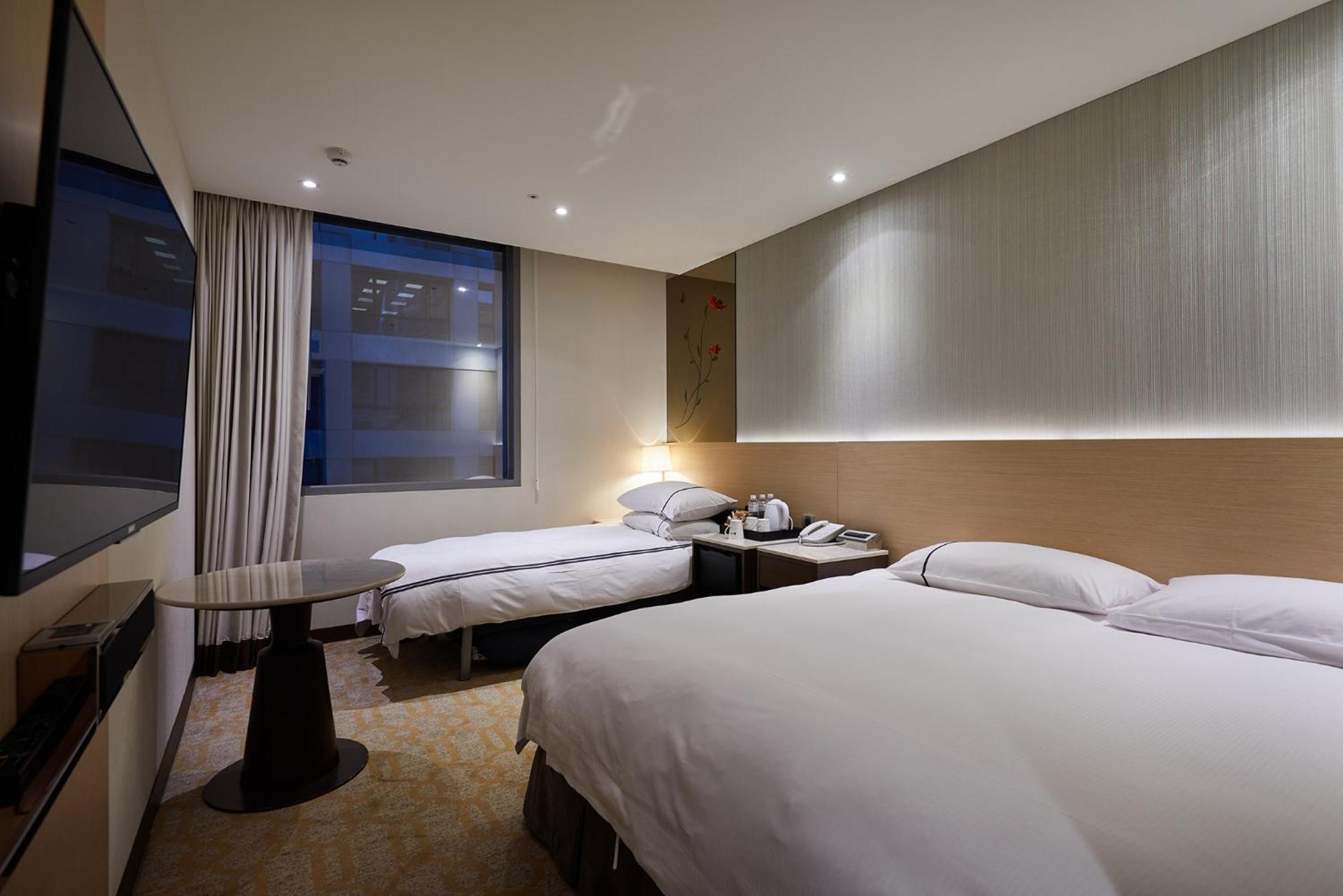 K Hotel Tianjin Тайпей Екстериор снимка