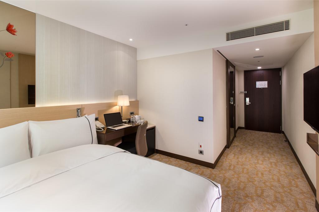 K Hotel Tianjin Тайпей Екстериор снимка
